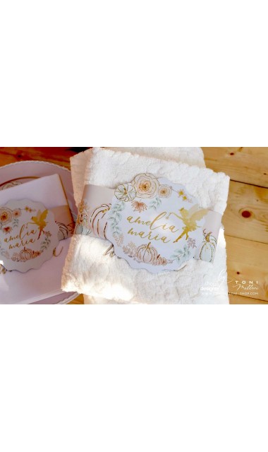 Trusou botez cu zana gold Tinkerbell si dovleci aurii cu somon si verde menta 12